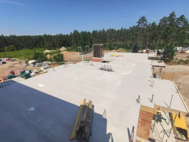 Budynek S11, 11.08.2020: Strop nad drugim piętrem - klatka I.